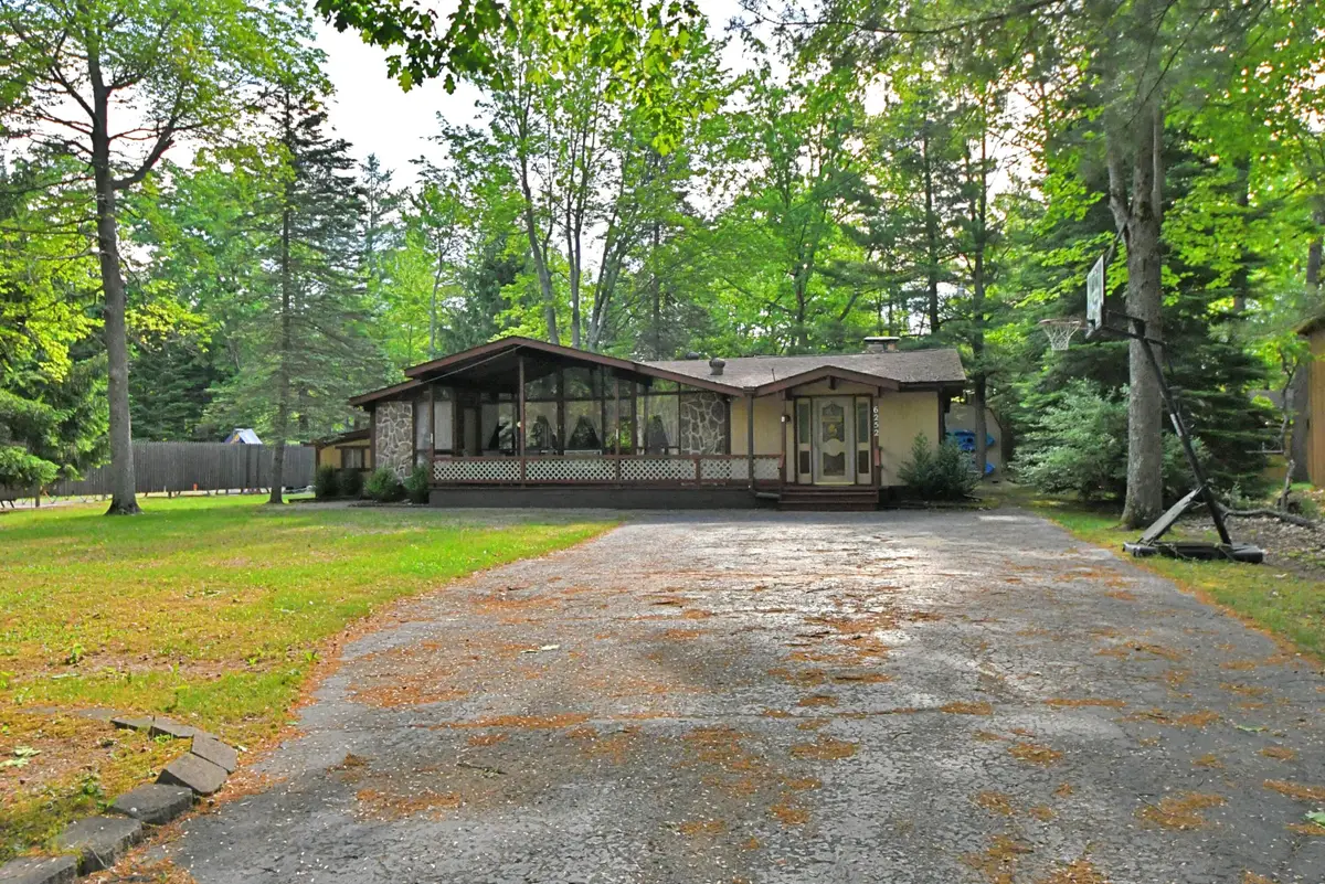 6252 Clearbrook Drive, Saint Helen, MI 48656 - #1