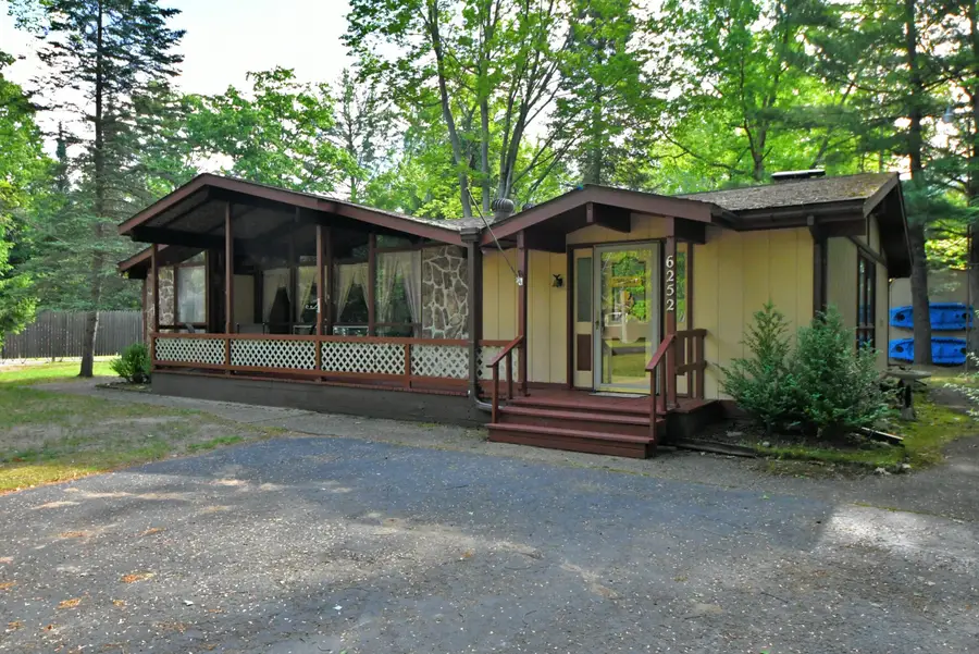 6252 Clearbrook Drive, Saint Helen, MI 48656 - #2