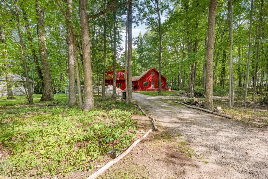 330 Ivy Drive, Roscommon, MI 48653 - #2