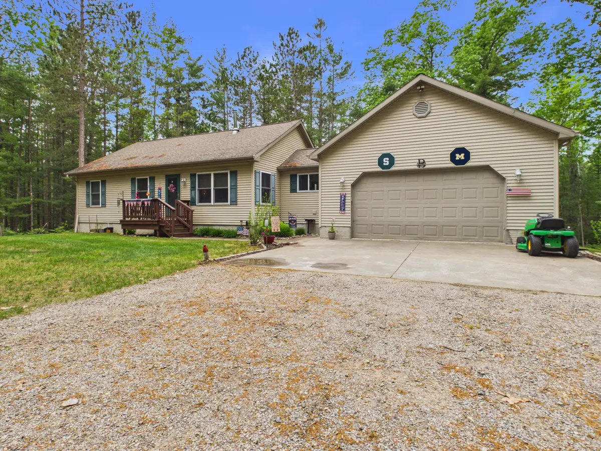 10898 Fantasy Drive, Frederic, MI 49733 - #1