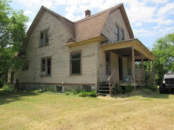 695 W Cass Avenue Road, Bay City, MI 48708