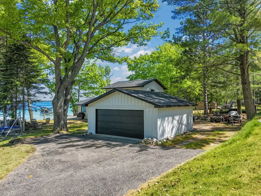 3192 W Higgins Lake Drive, Roscommon, MI 48653 - #2