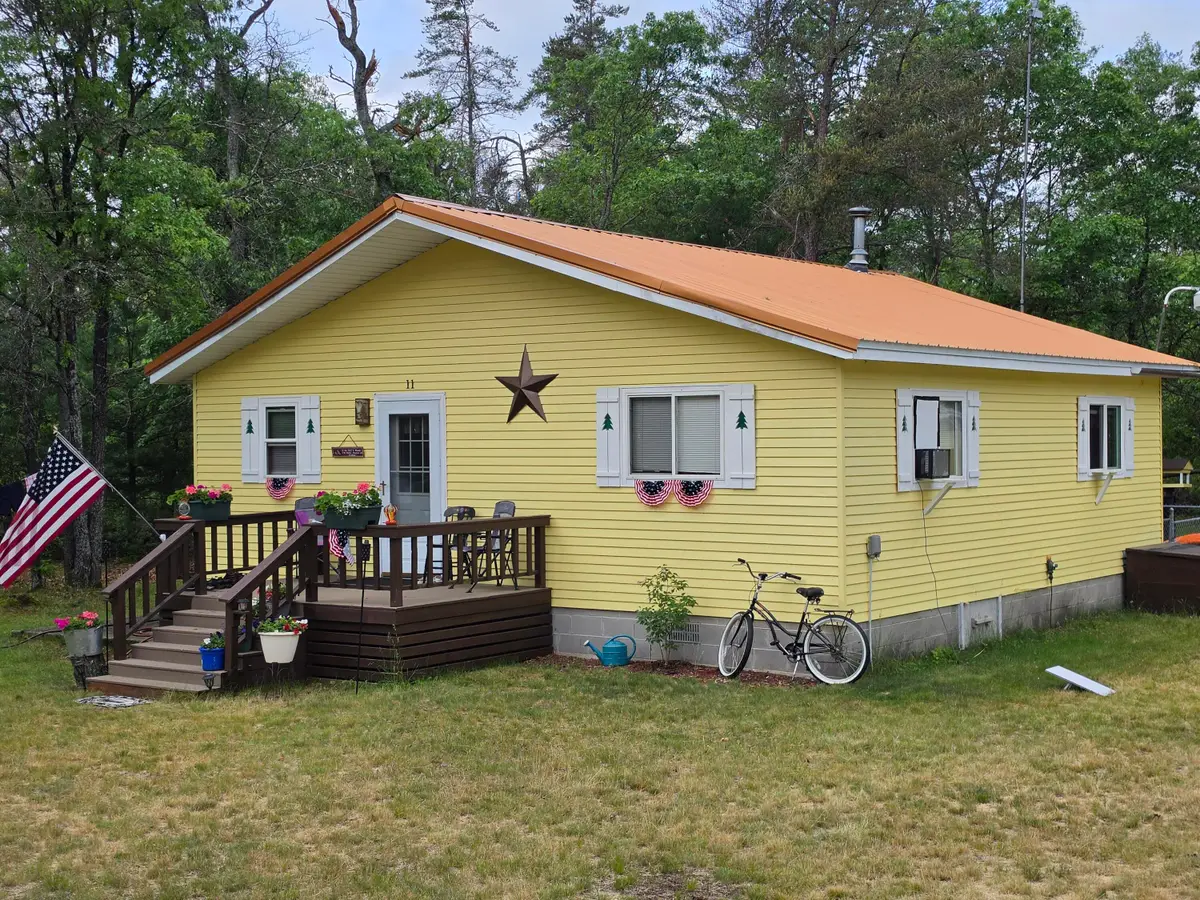 11 N Mckinley Road, Mio, MI 48647 - #1
