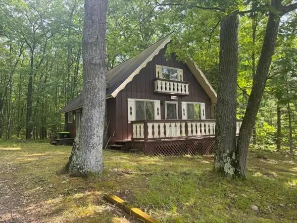 4702 W Pine Drive, Roscommon, MI 48653