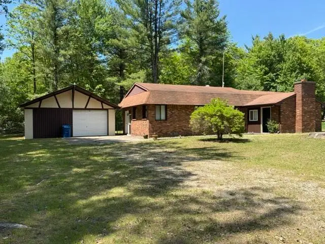 318 Coventry, Houghton Lake, MI 48629 - #1
