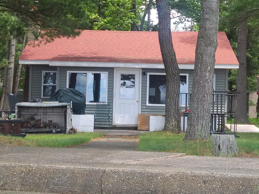 6299 Woodland Drive, Oscoda, MI 48750 - #2