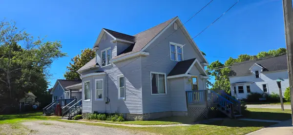 135 N 1st Street, Manistique, MI 49854