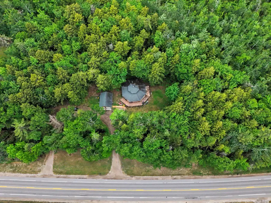 719 N Straits Highway, Indian River, MI 49749 - #3