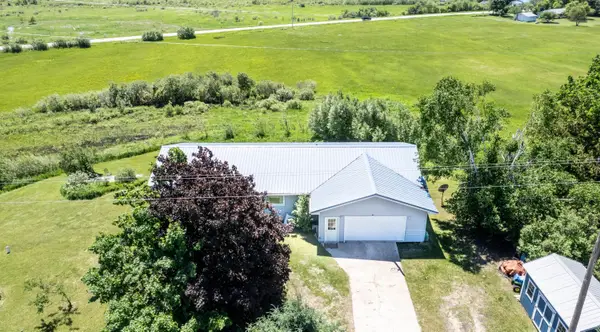 7209 S River Road, Cheboygan, MI 49721