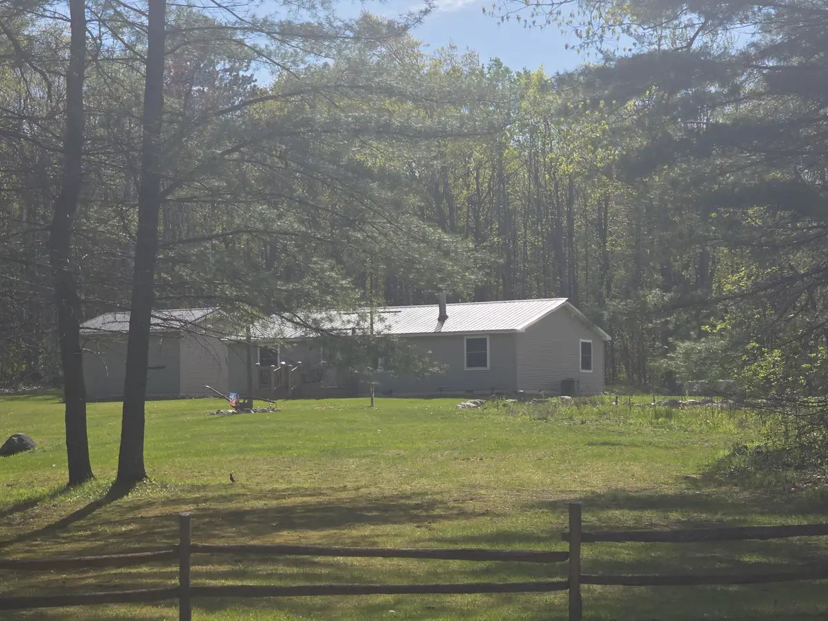 289 N Grosse Pointe Road, Barton City, MI 48705 - #1