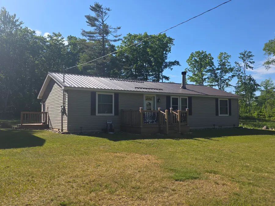 289 N Grosse Pointe Road, Barton City, MI 48705 - #2
