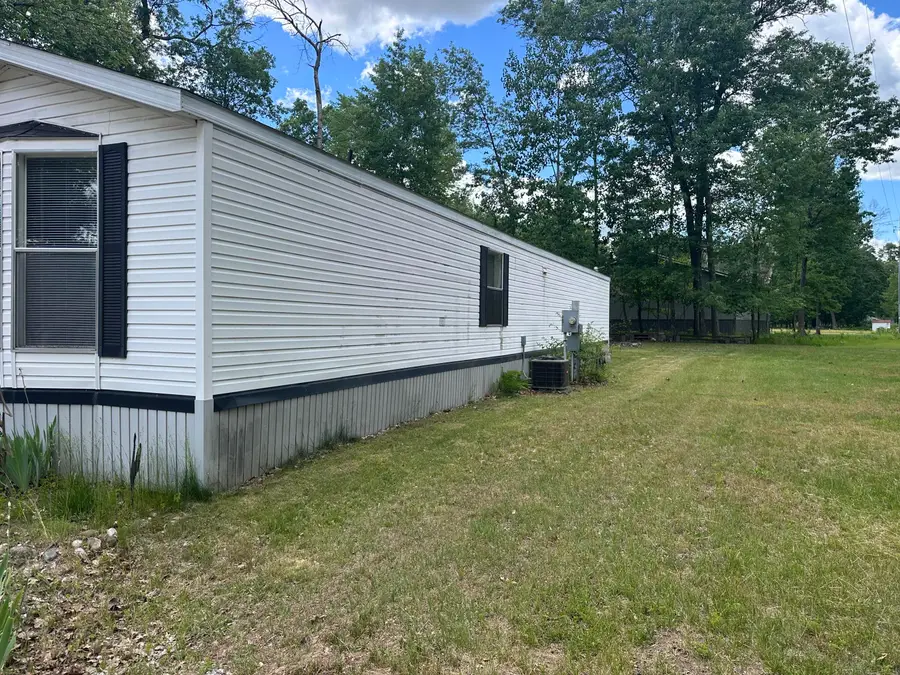 1859 N Pratt Lake Road, Gladwin, MI 48624 - #3