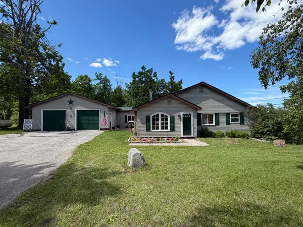 9450 French Road, Alpena, MI 49707