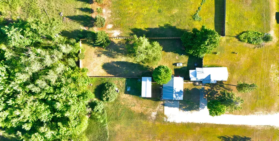9255 Old 27 Highway, Vanderbilt, MI 49795 - #2