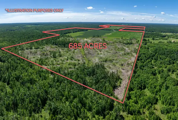 8888 Waters Road, Johannesburg, MI 49751