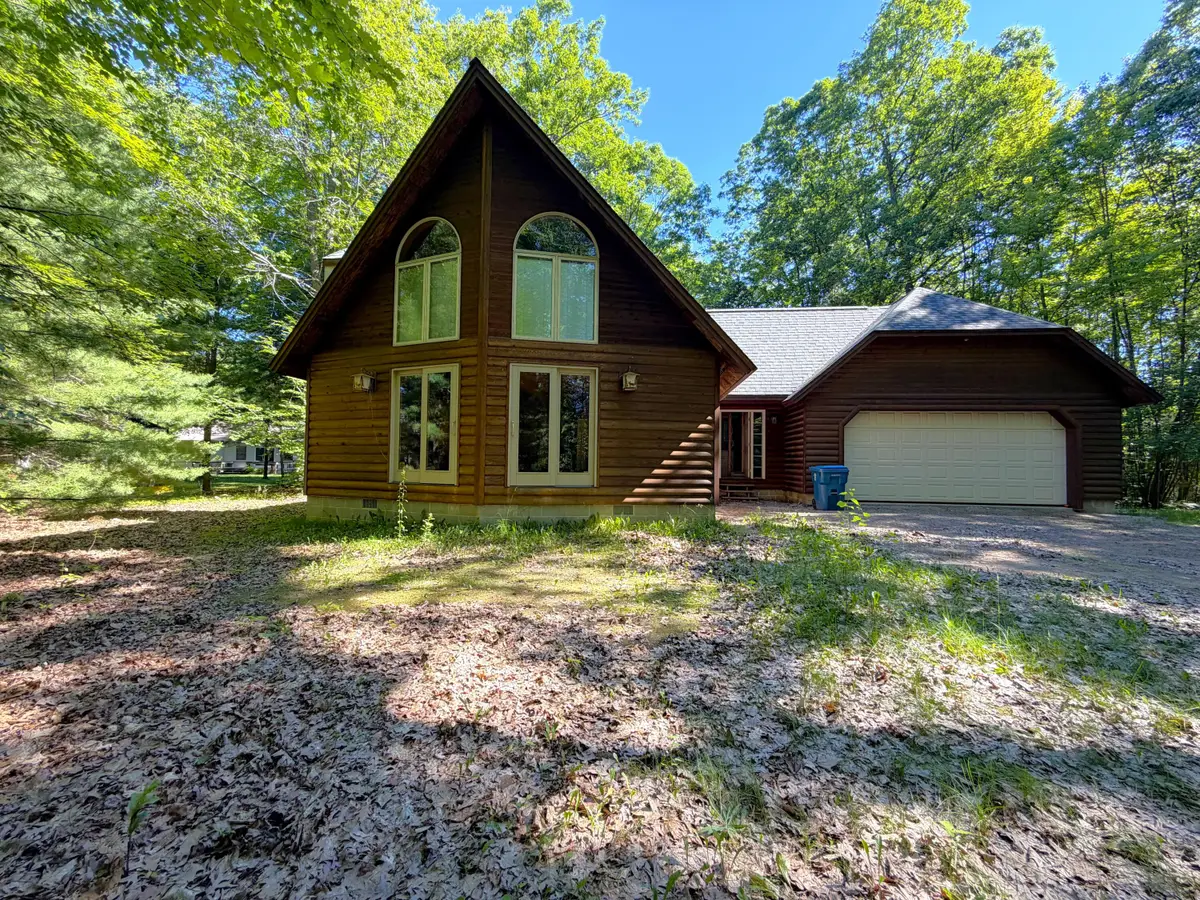 107 Teaberry Lane, Houghton Lake, MI 48629 - #1