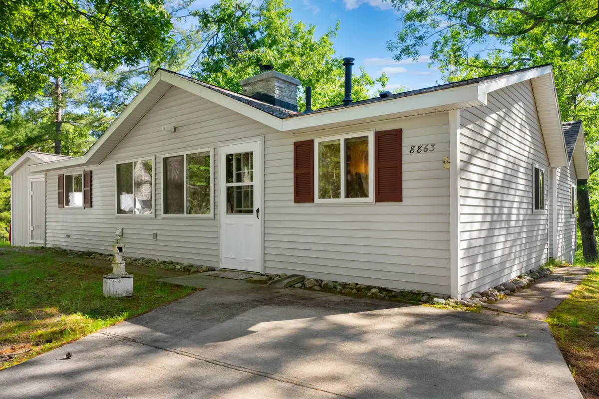 8863 E Log Cabin Trail, Atlanta, MI 49709 - #1