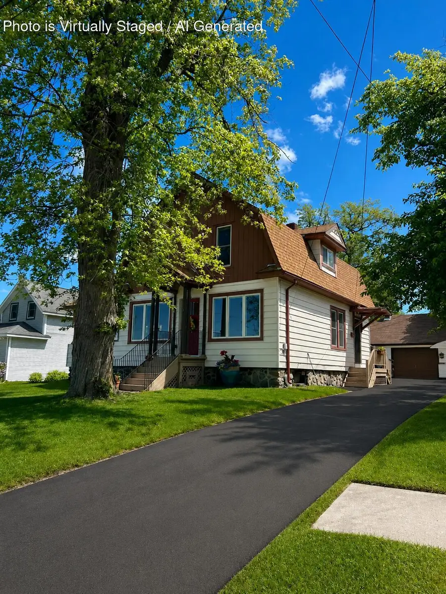22 E Truckey Street, Saint Ignace, MI 49781 - #3