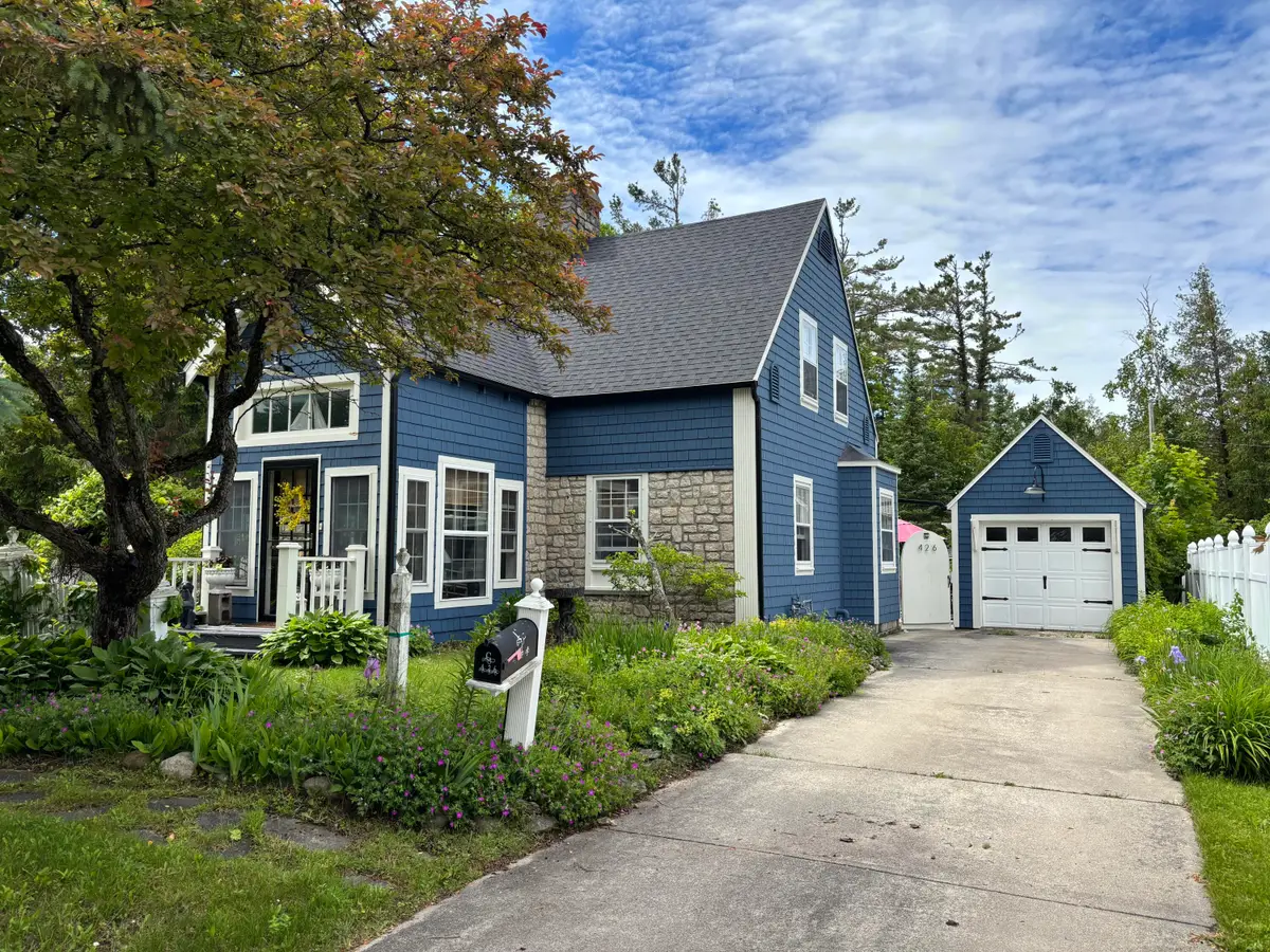 426 W Ontario Street, Rogers City, MI 49779 - #1