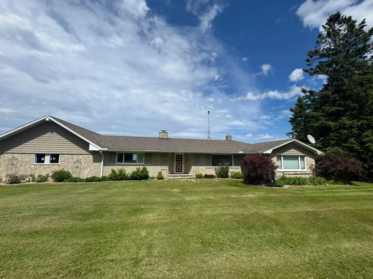 7096 W Us-23, Cheboygan, MI 49721 - #1