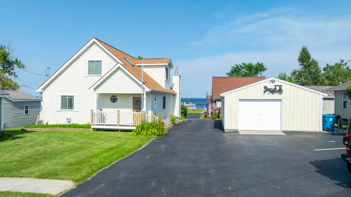 6344 W Houghton Lake Drive, Houghton Lake, MI 48629 - #1