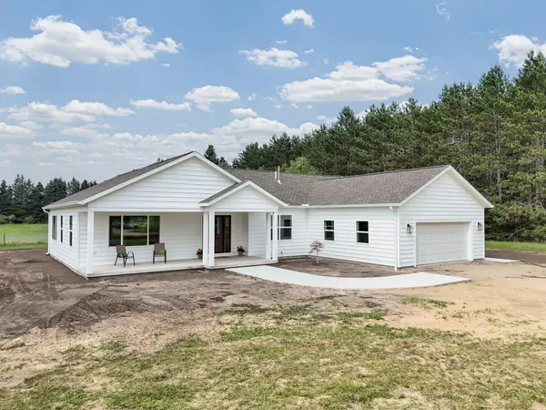 7852 W Nestel Road, Houghton Lake, MI 48629