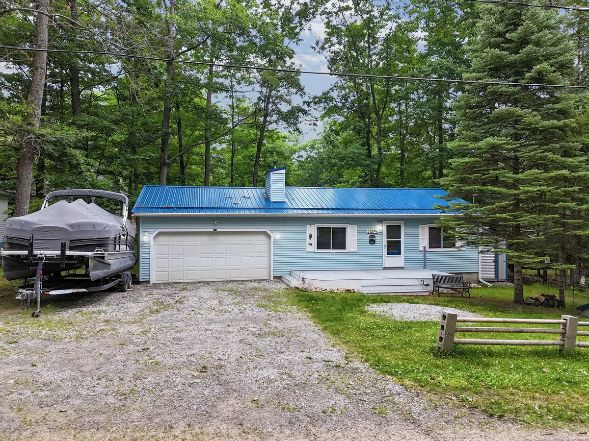 312 Dayton Street, Roscommon, MI 48653 - #1