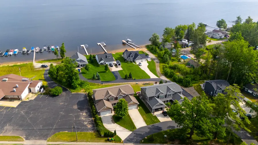 4876 W Houghton Lake Drive, Houghton Lake, MI 48629 - #3
