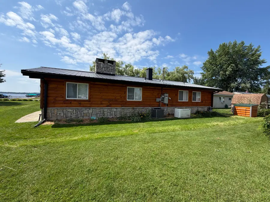 10258 W Shore Drive, Houghton Lake, MI 48629 - #2