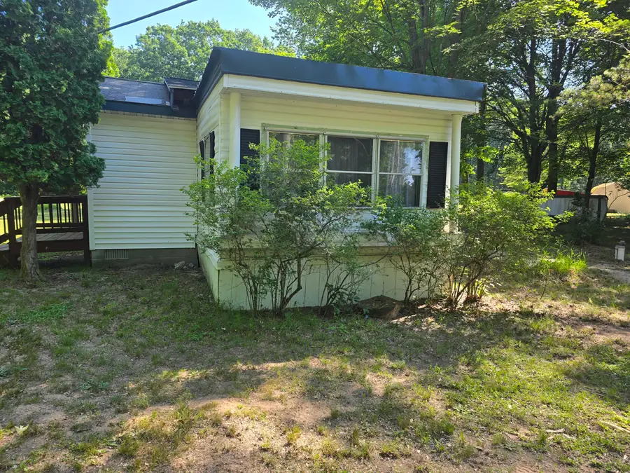 5548 N Flint Road, Roscommon, MI 48653 - #3