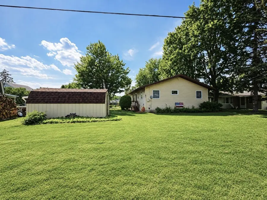 103 Utah Drive, Houghton Lake, MI 48629 - #2