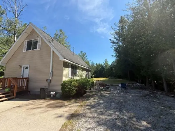 2195 Raymond Street, Alpena, MI 49707