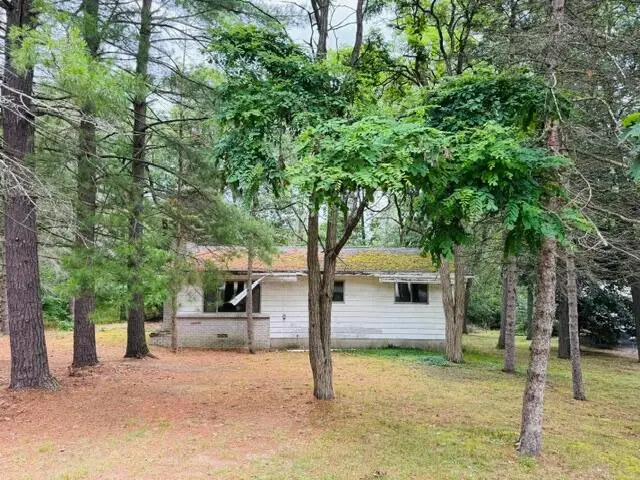 108 Raccoon Trail, Houghton Lake, MI 48629 - #1