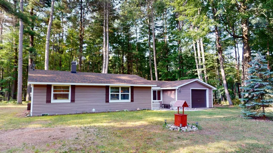 4019 E Higgins Lake Drive, Roscommon, MI 48653 - #2