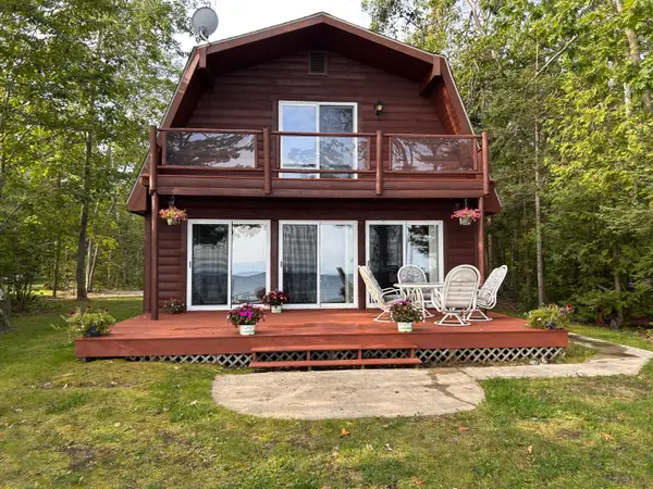 10935 Huron Trail, Cheboygan, MI 49721