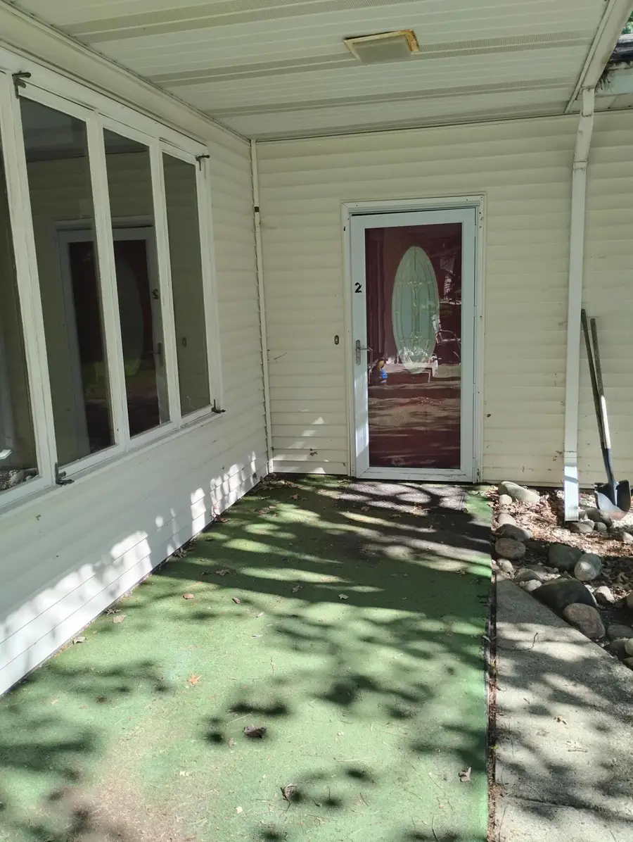 3622 S Gladwin Road, Prudenville, MI 48651 - #2