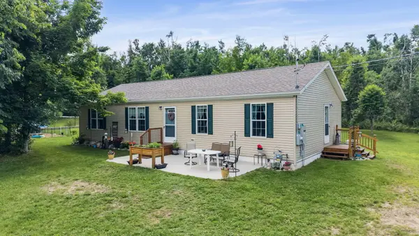 3560 Southview Drive, Johannesburg, MI 49751