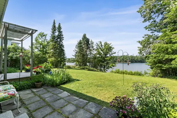 5510 Chestnut Drive, Cheboygan, MI 49721