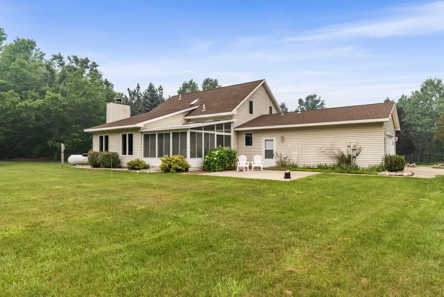5393 Old Vanderbilt Road, Vanderbilt, MI 49795 - #2