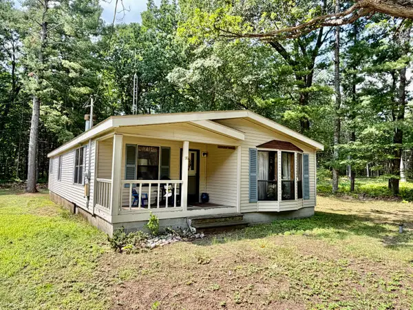 116 Northern Oaks Drive, Houghton Lake, MI 48629