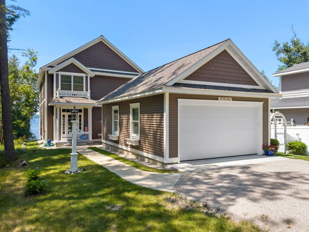 1357 S Nipissing Trail, Indian River, MI 49749 - #1