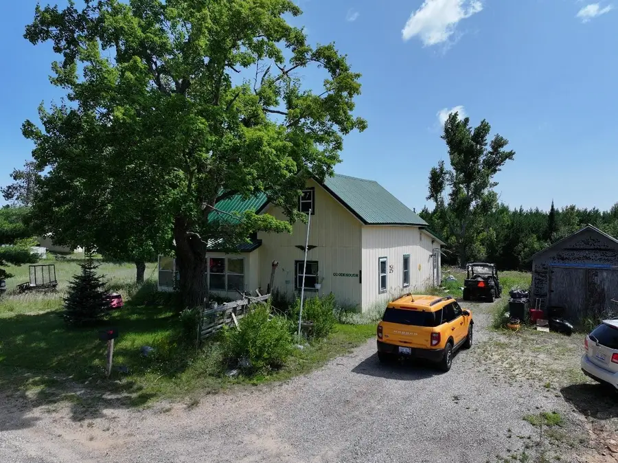 7597 Randolph Street, Vanderbilt, MI 49795 - #2