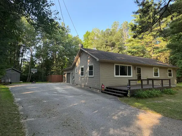 2160 Contour Drive, Roscommon, MI 48653