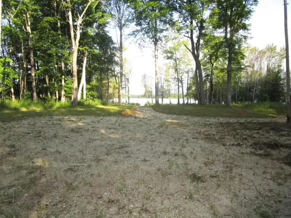 V/L 5.5 AC Co Rd 135, Mc Millan, MI 49853