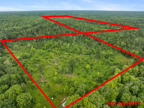 5206 N Prout Road, Naubinway, MI 49762