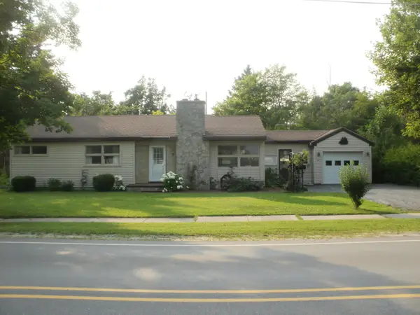 214 S F Street, Cheboygan, MI 49721