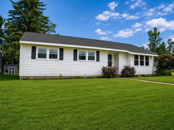 401 S Maple Avenue, Gaylord, MI 49735