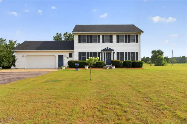 3979 E 32 Road, Cadillac, MI 49601