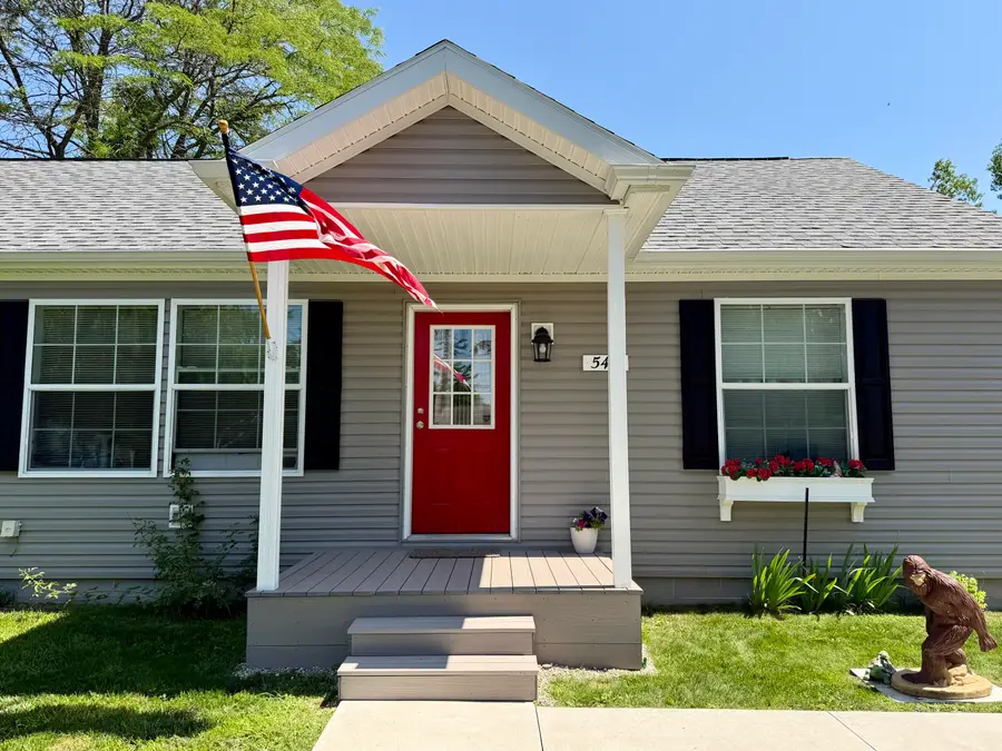 549 Garfield Avenue, Cheboygan, MI 49721 - #2