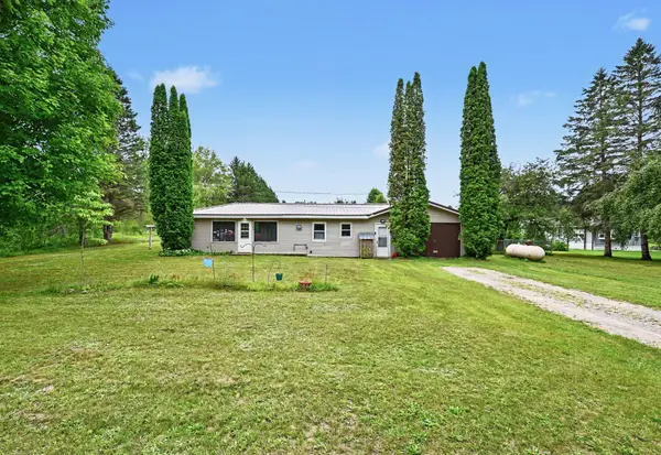 6298 County Road 612, Kalkaska, MI 49646